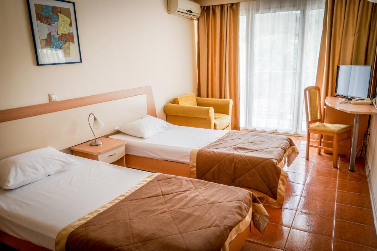 парк хотел&аквапарк 3* Албена